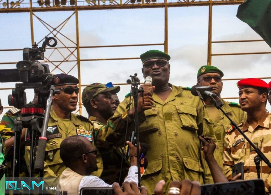 الانقلابات تعيد تشكيل غرب أفريقيا.. تداعيات انسحاب مالي والنيجر وبوركينا فاسو من “إيكواس”