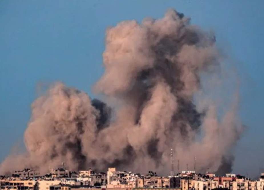 Israeli bombardment on Khan Younis