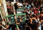 امداد لینے کیلیے جمع فلسطینیوں پر اسرائیلی فوج کی فائرنگ، 100 سے زائد شہید